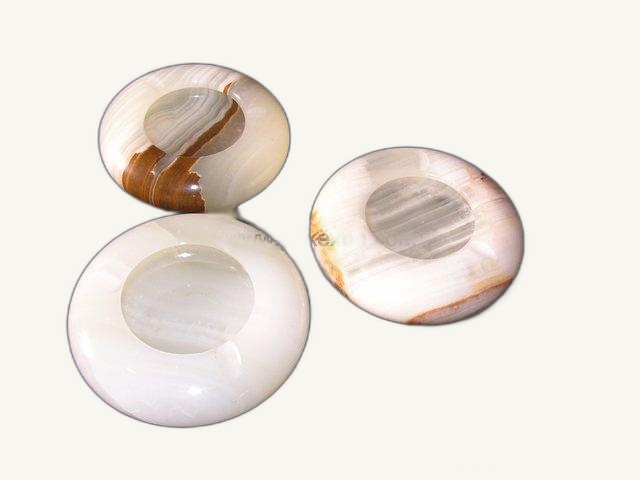 Onyx Tyre Ashtray item 0270 – Pakistani onyx marble by Pak Expo