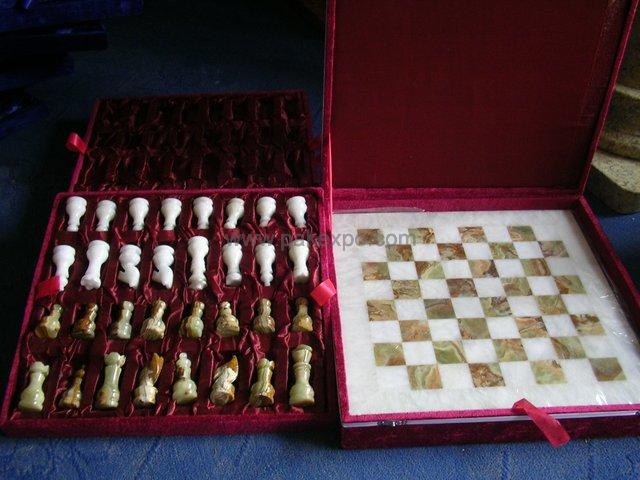 Onyx 3 Chess Set item 0155 – Pakistani onyx marble by Pak Expo
